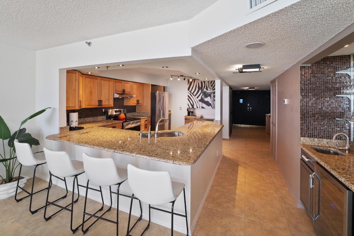 MIRAMAR II, THE - Residential