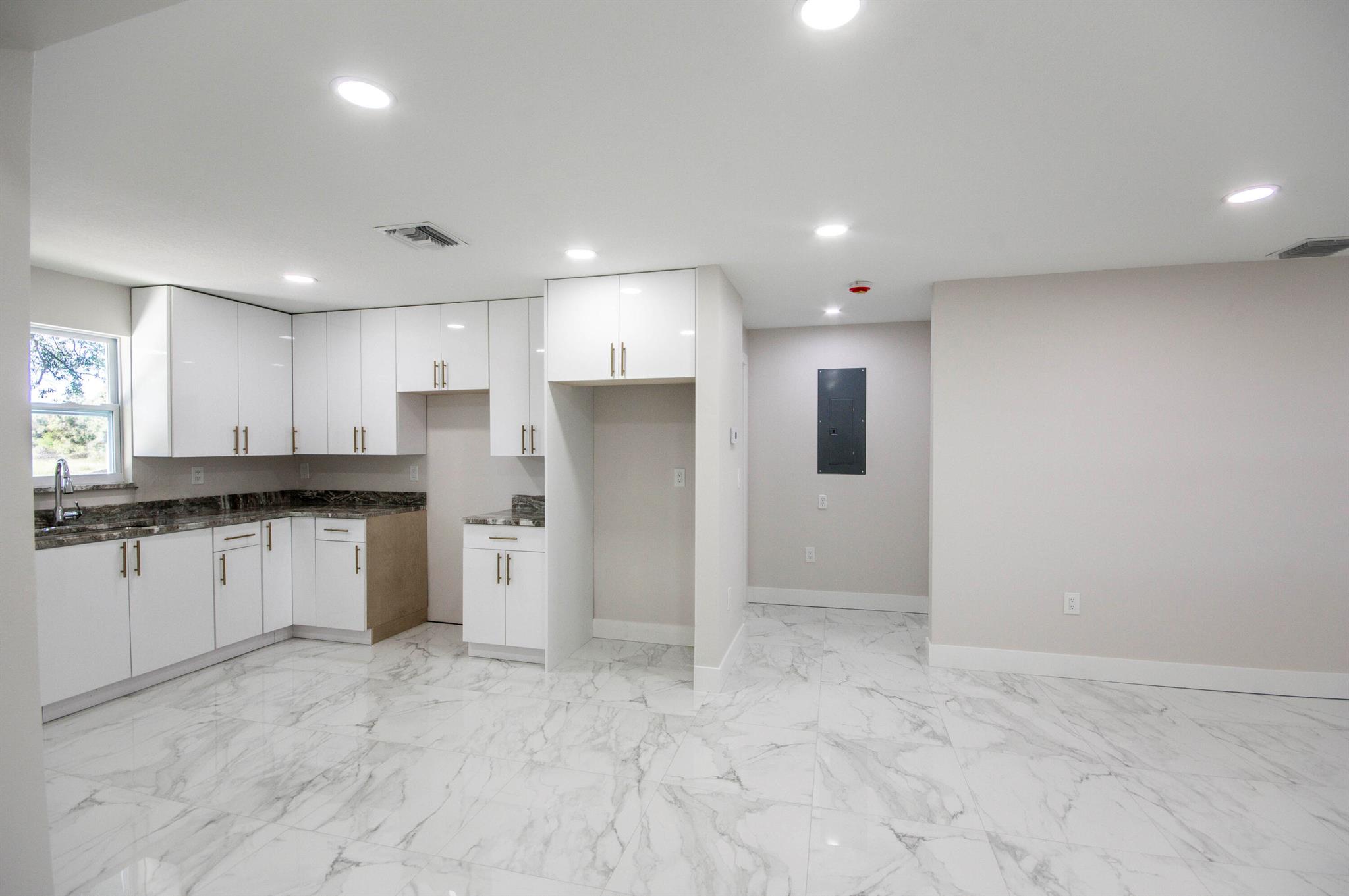 Lazy Seven Ranch Acres - Residential