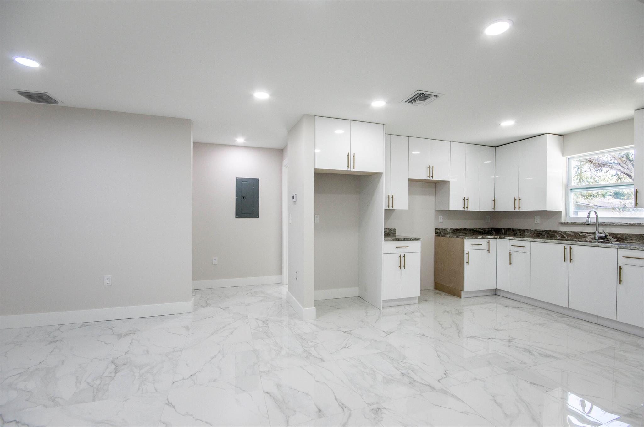 Lazy Seven Ranch Acres - Residential