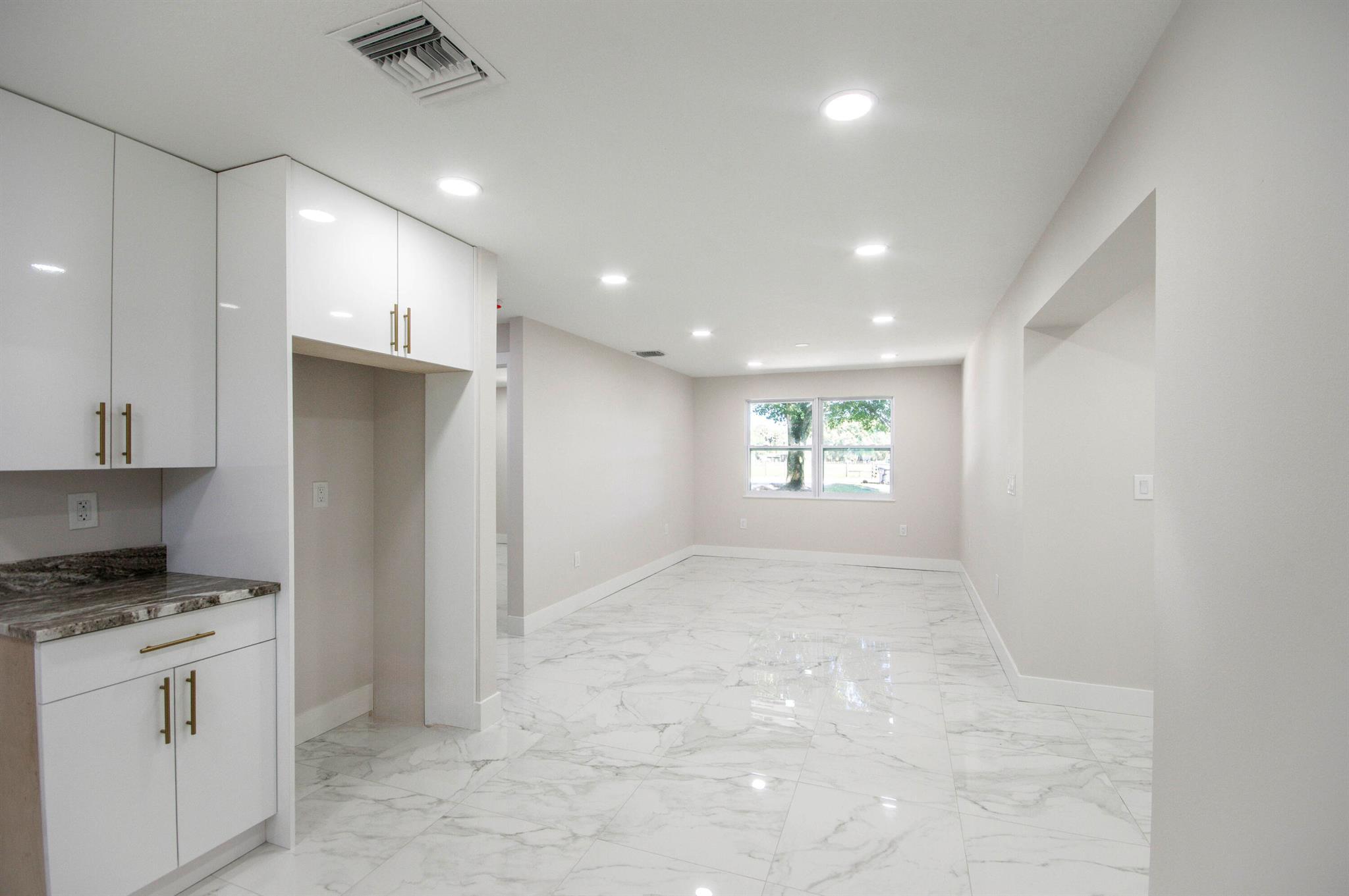 Lazy Seven Ranch Acres - Residential