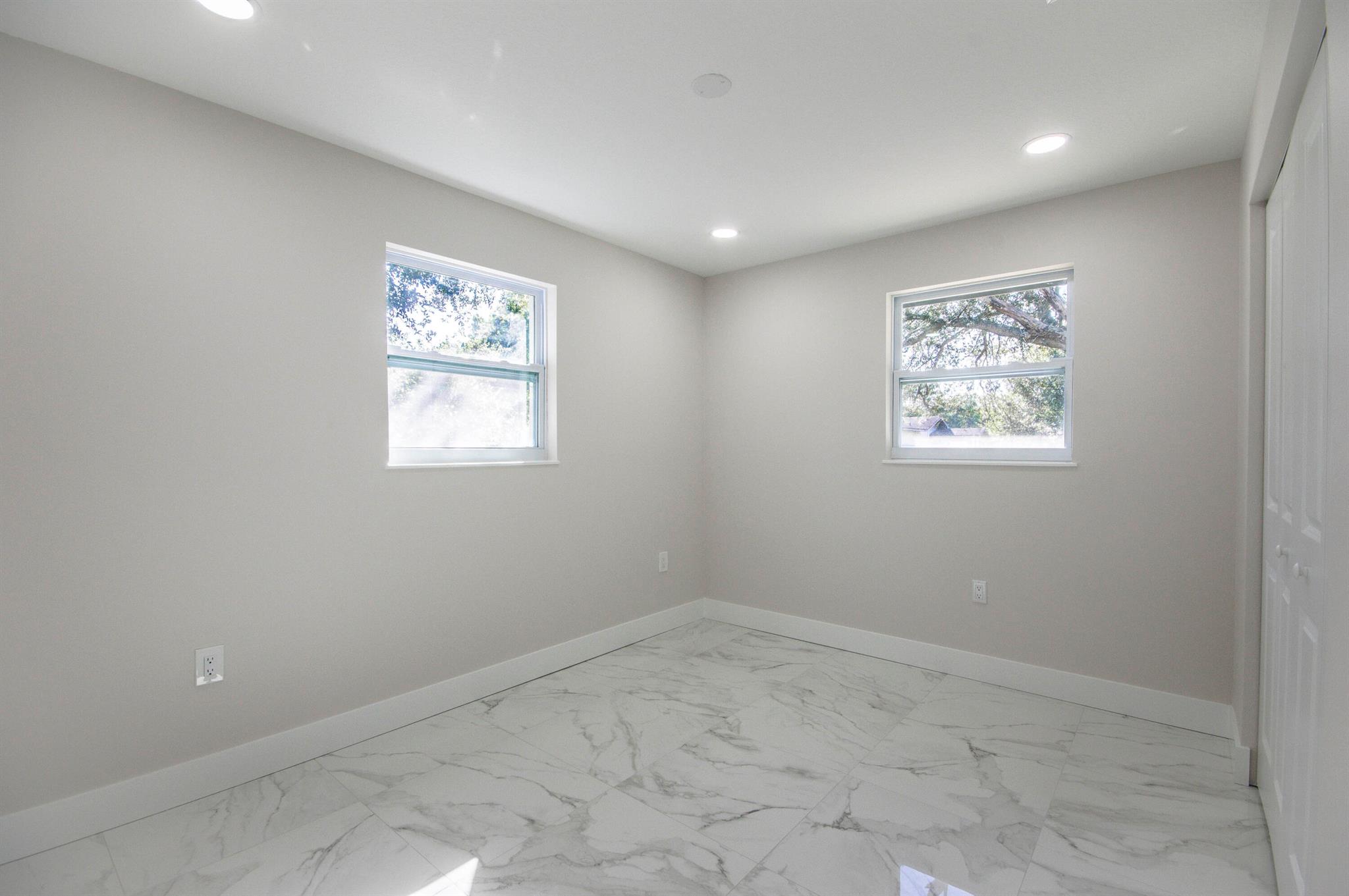 Lazy Seven Ranch Acres - Residential