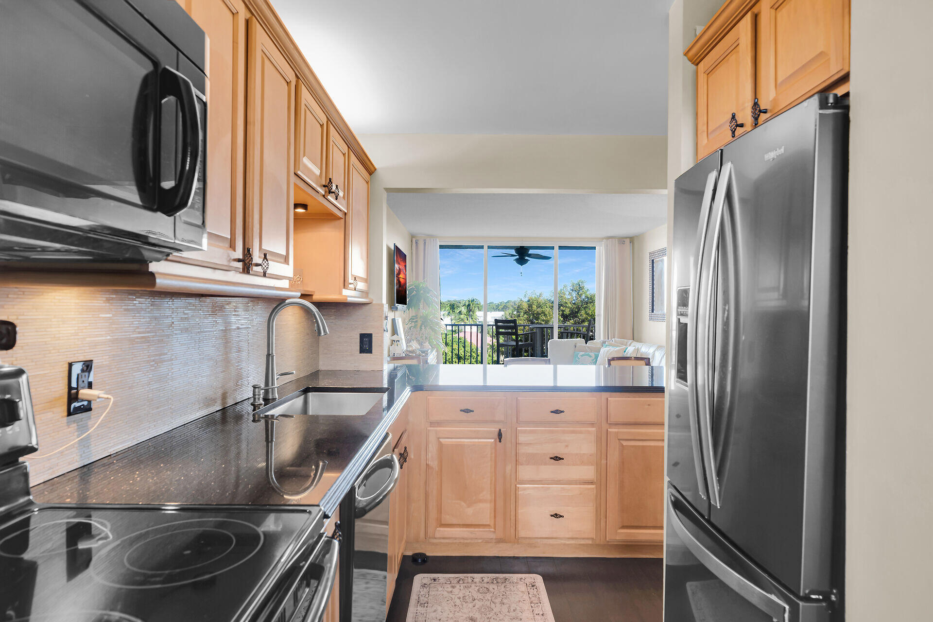 FUTURA YACHT CLUB BLDG A - Residential