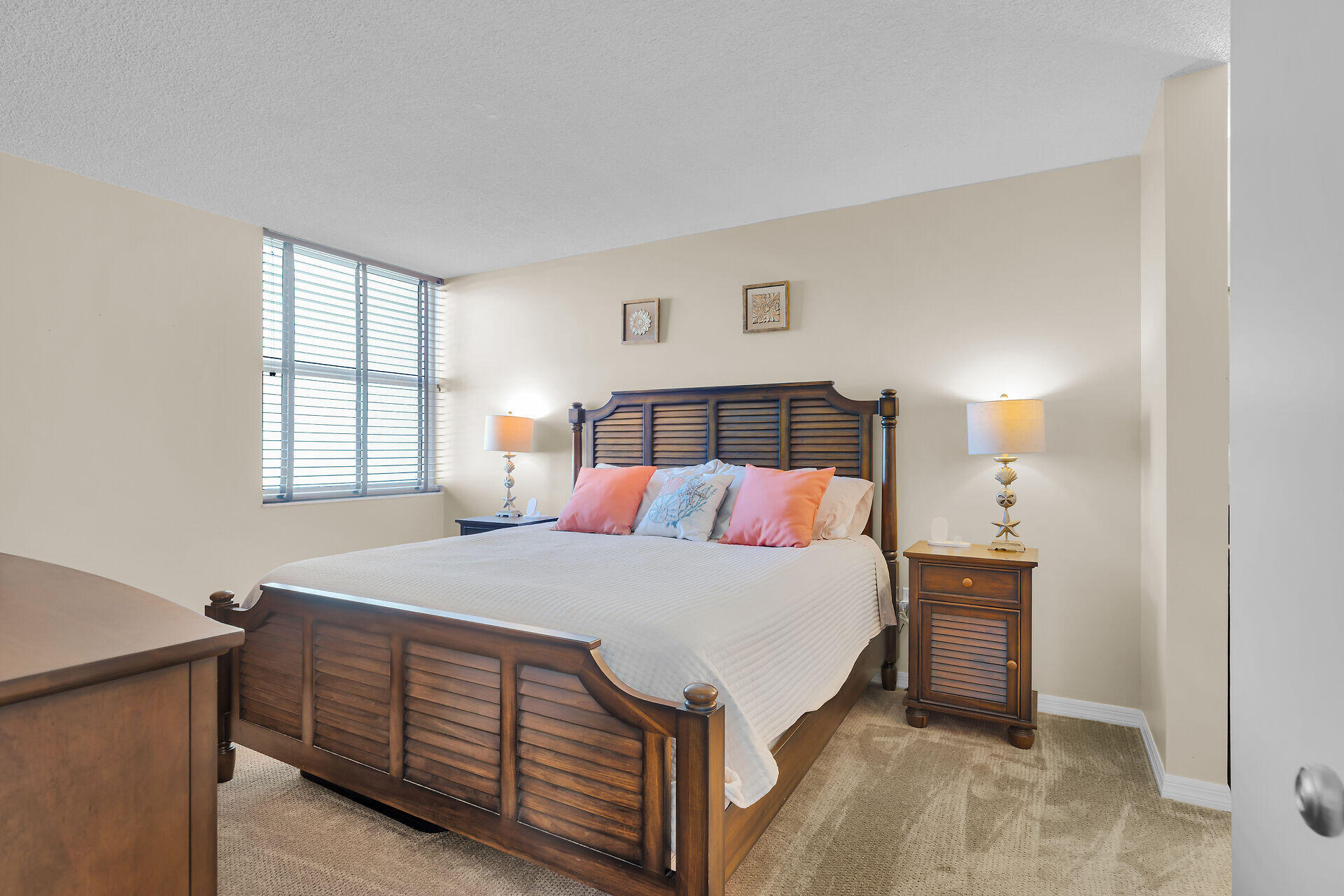 FUTURA YACHT CLUB BLDG A - Residential