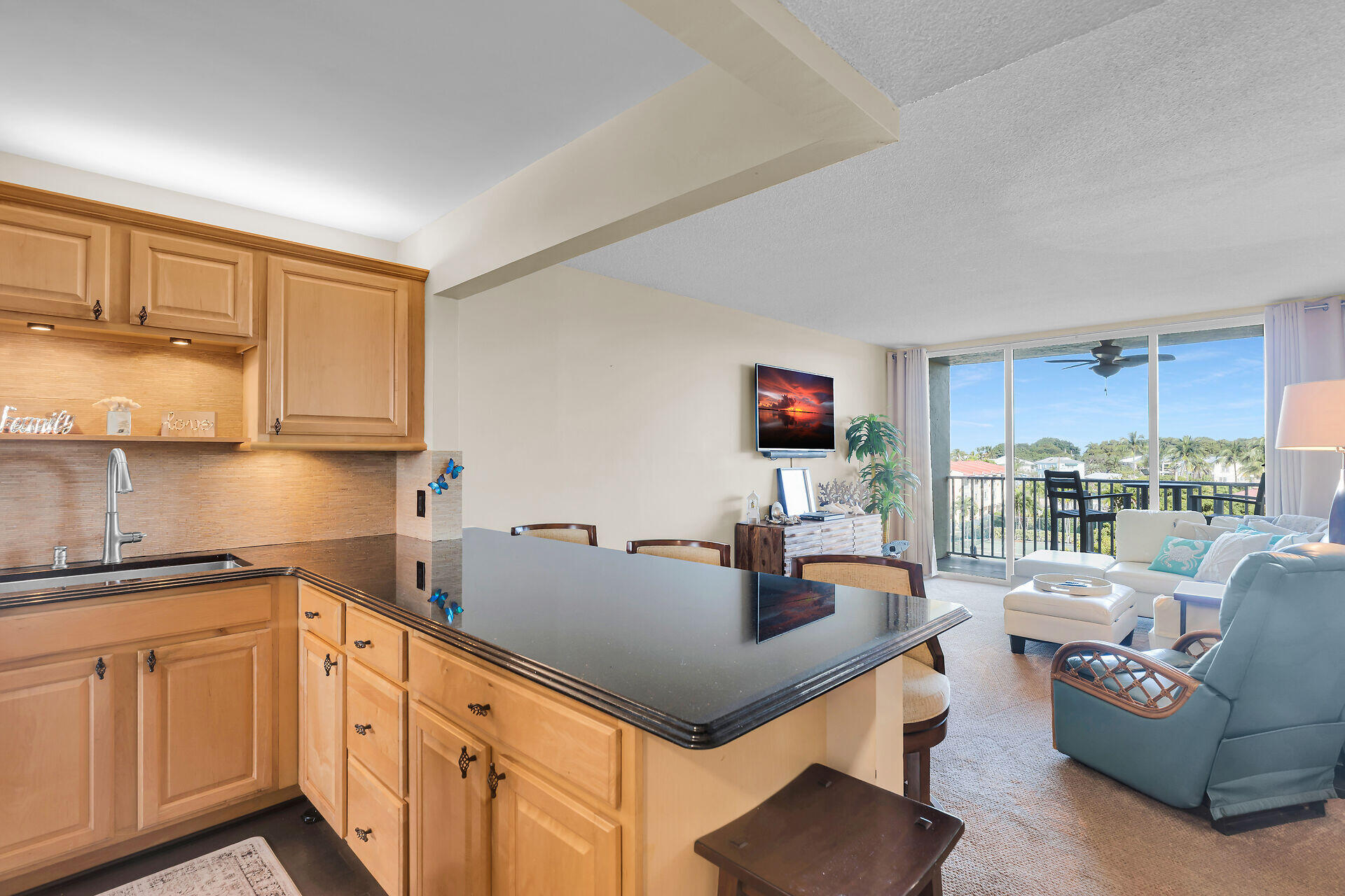 FUTURA YACHT CLUB BLDG A - Residential