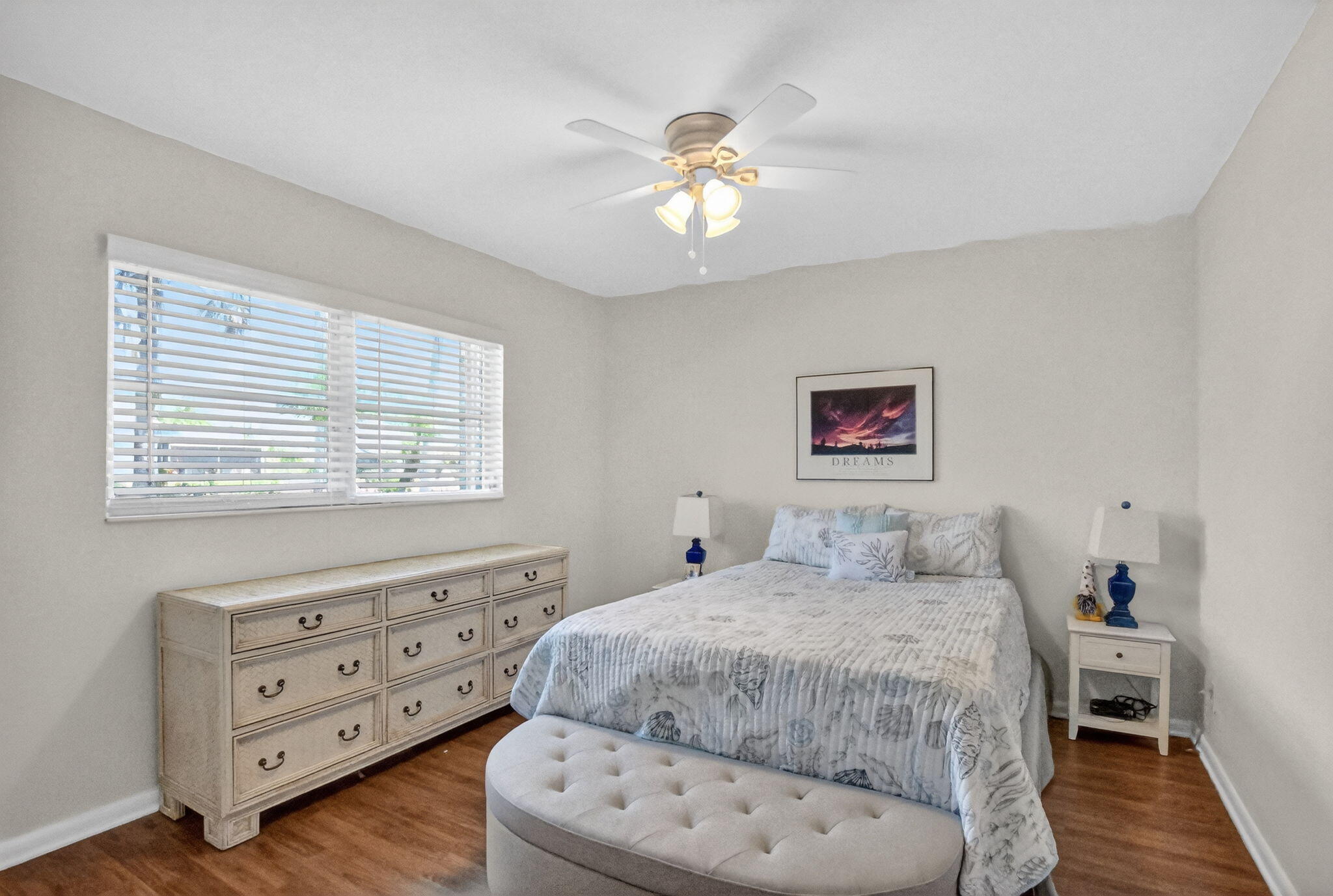 DELRAY VILLAS 4 - Residential