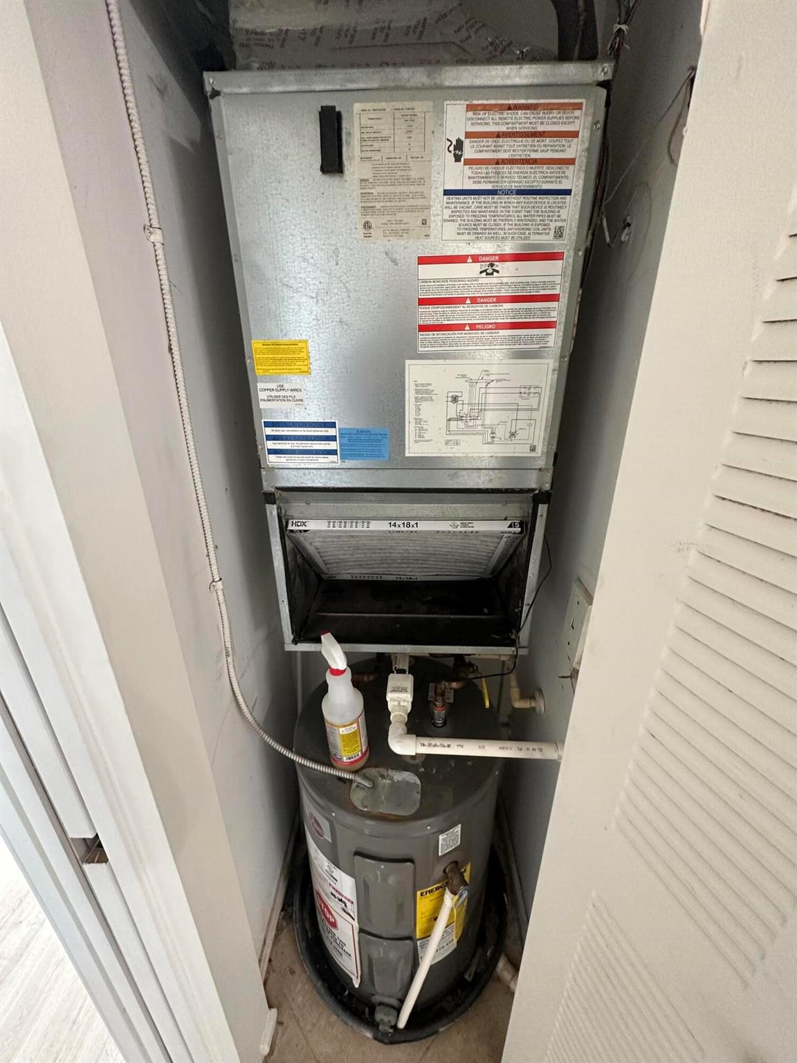 HYPOLUXOS MARINERS CAY CONDO - Residential