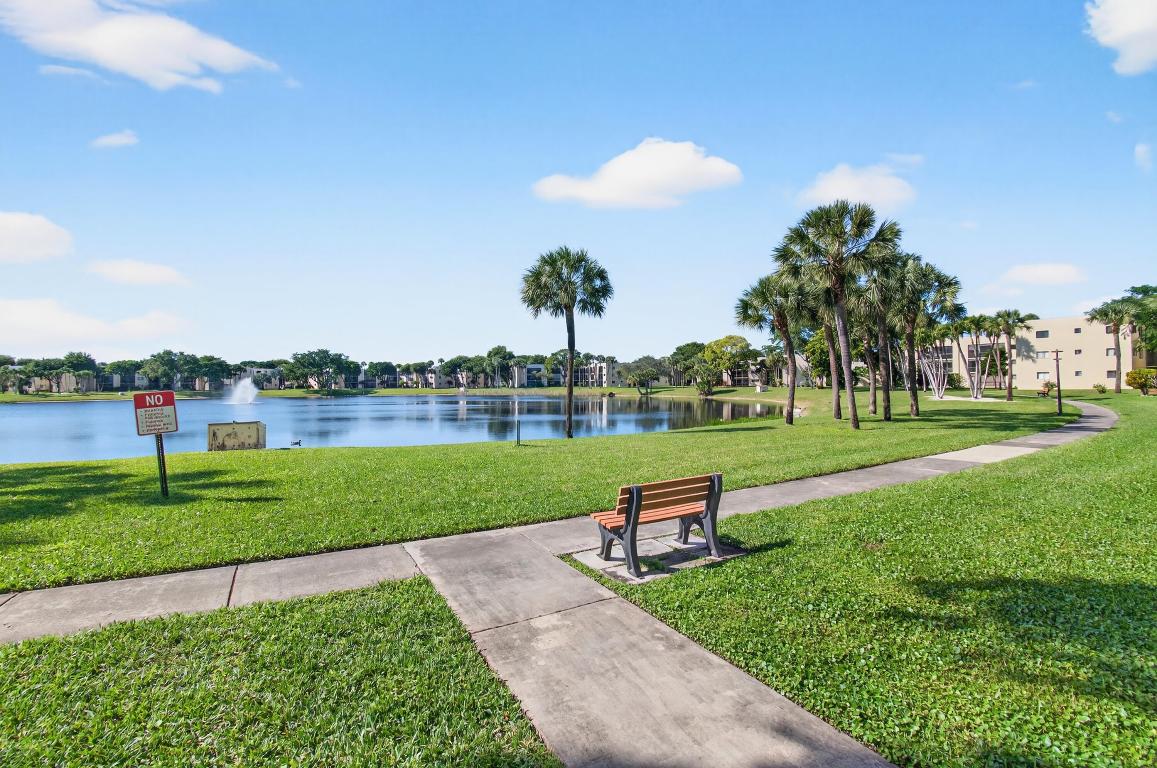 ASPEN CONDO - Residential