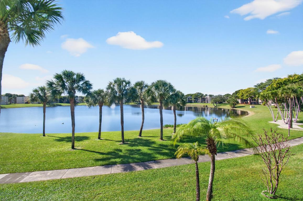 ASPEN CONDO - Residential