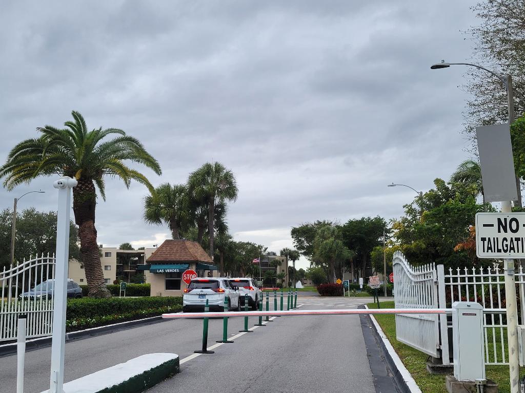 ASPEN CONDO - Residential