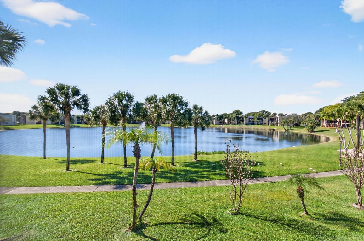 ASPEN CONDO - Residential