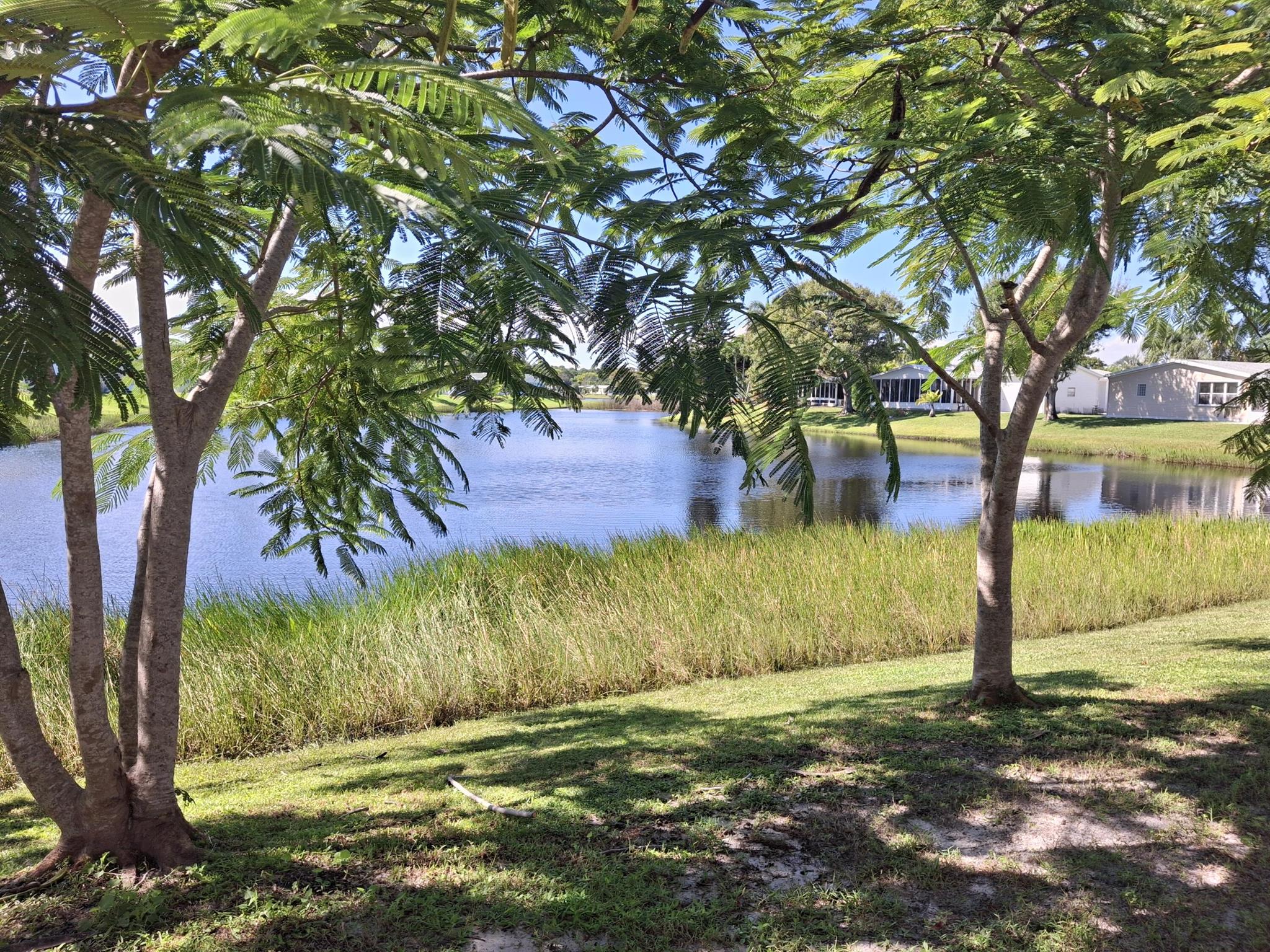 THE LINKS AT SAVANNA CLUB - Residential
