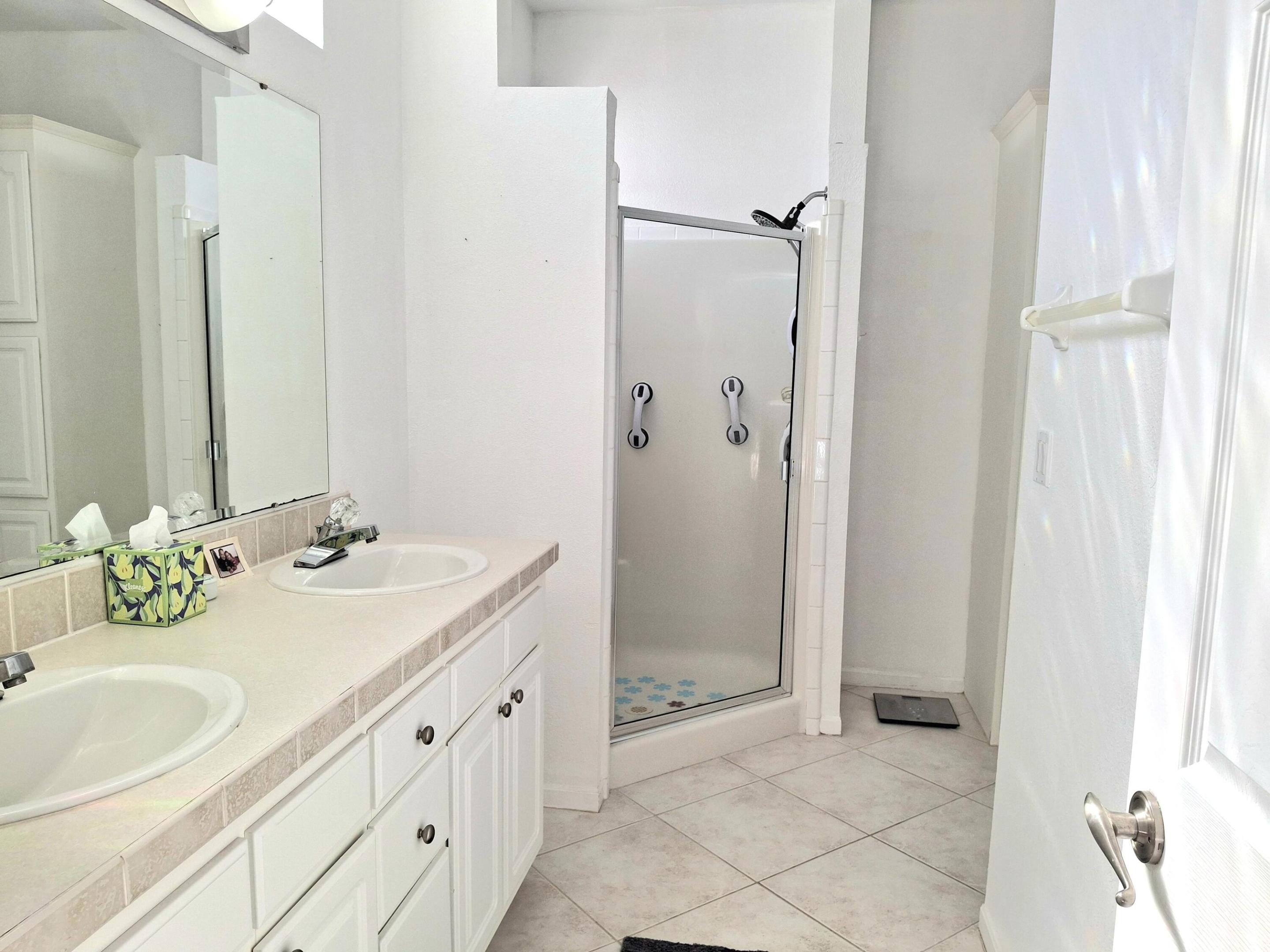 THE LINKS AT SAVANNA CLUB - Residential