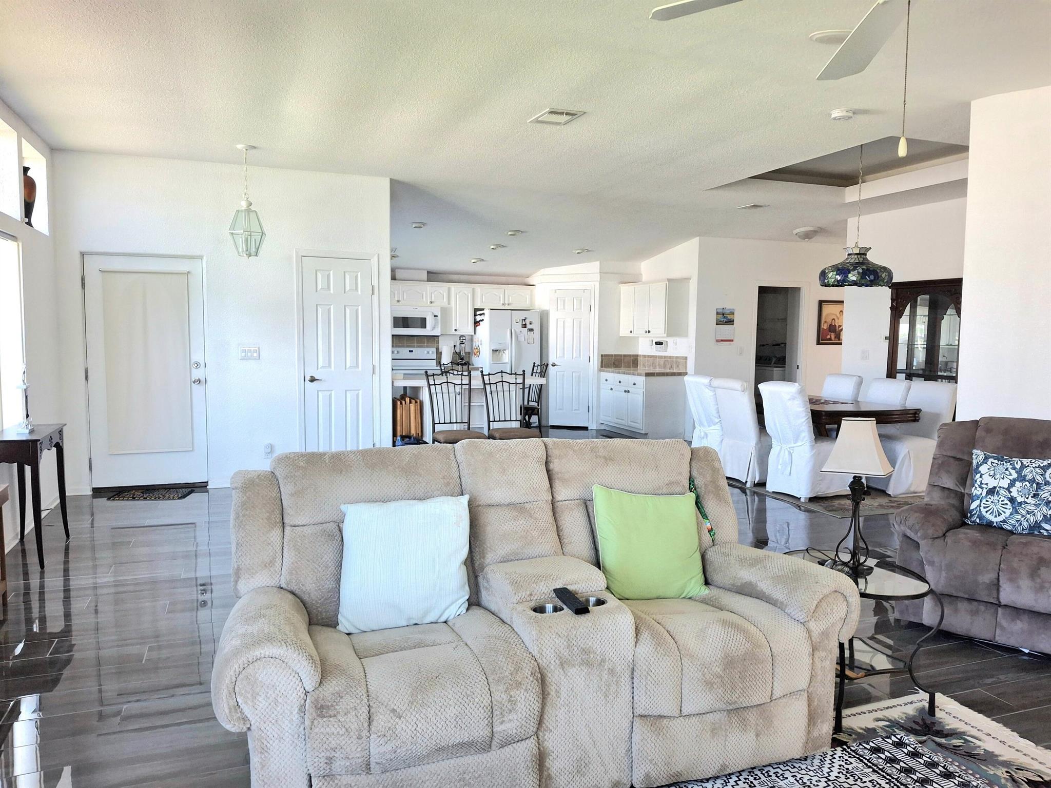 THE LINKS AT SAVANNA CLUB - Residential