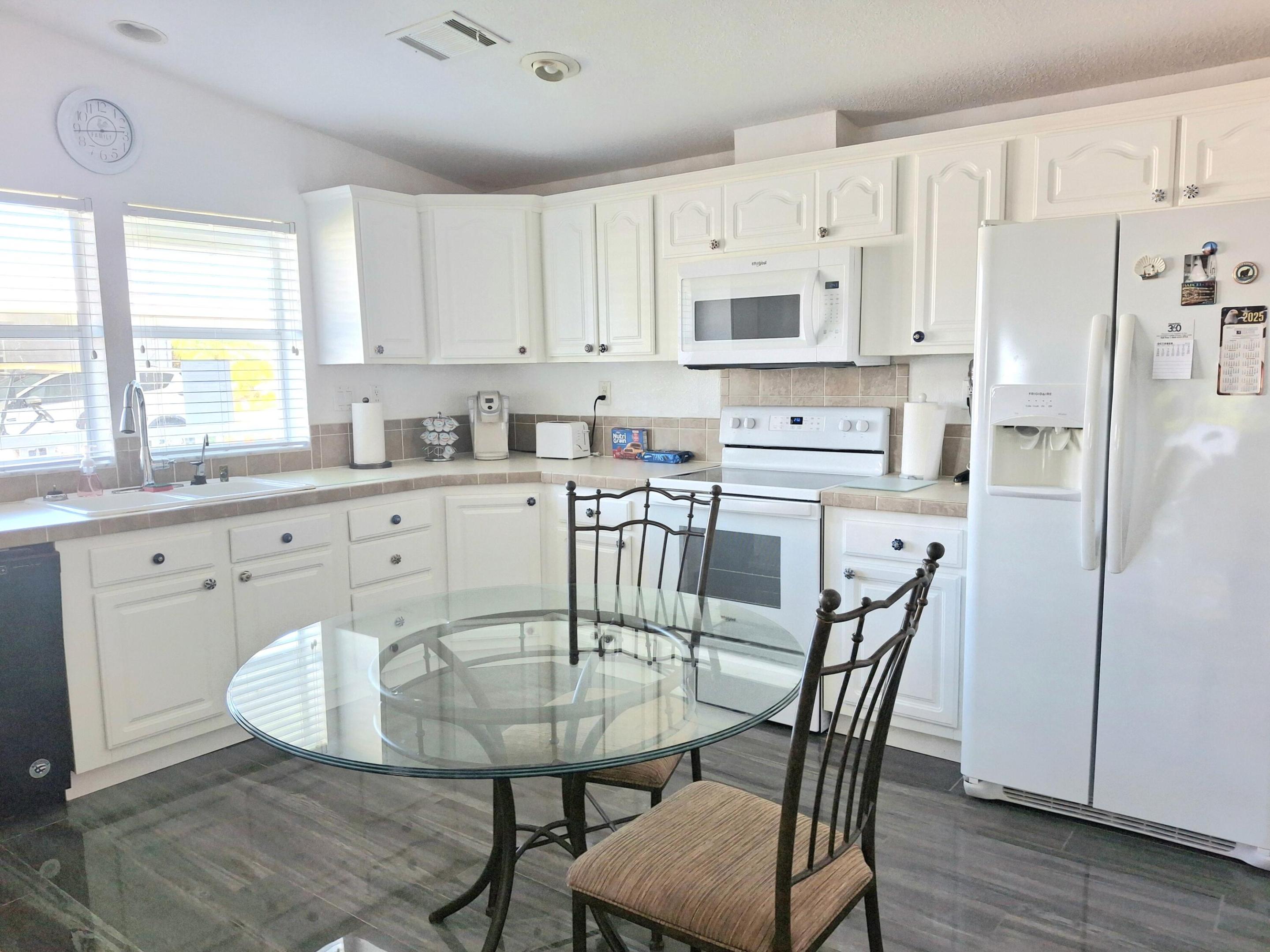 THE LINKS AT SAVANNA CLUB - Residential