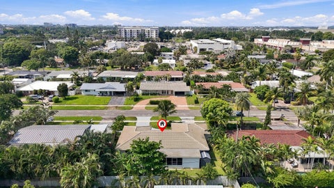 Tiny photo for 612 NE 24th Avenue, Pompano Beach, FL 33062 (MLS # B26087967)