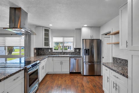 Tiny photo for 612 NE 24th Avenue, Pompano Beach, FL 33062 (MLS # B26087967)
