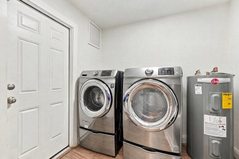 Tiny photo for 612 NE 24th Avenue, Pompano Beach, FL 33062 (MLS # B26087967)