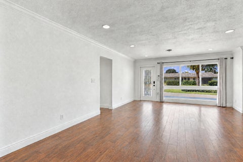 Tiny photo for 612 NE 24th Avenue, Pompano Beach, FL 33062 (MLS # B26087967)