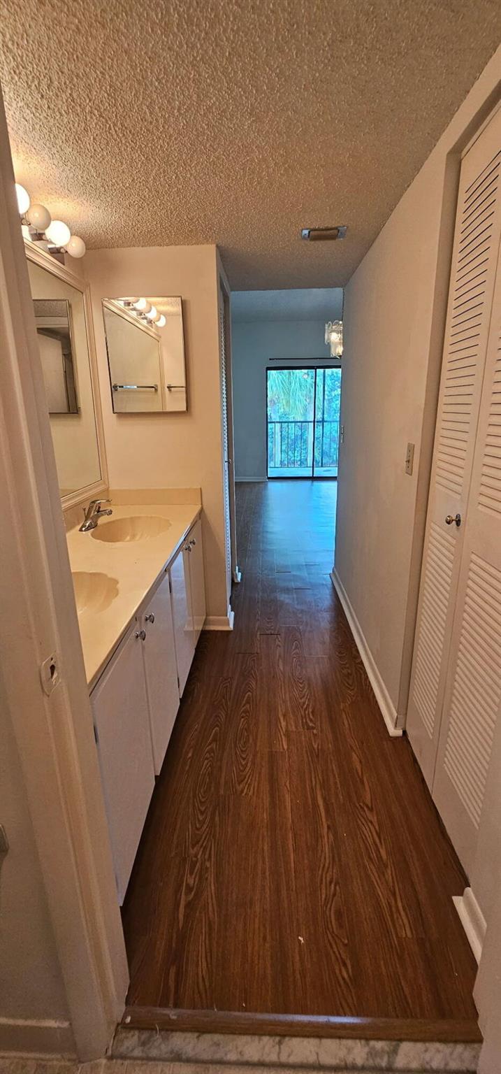 GARDENS OF WILLOW BEND CO - Residential Lease