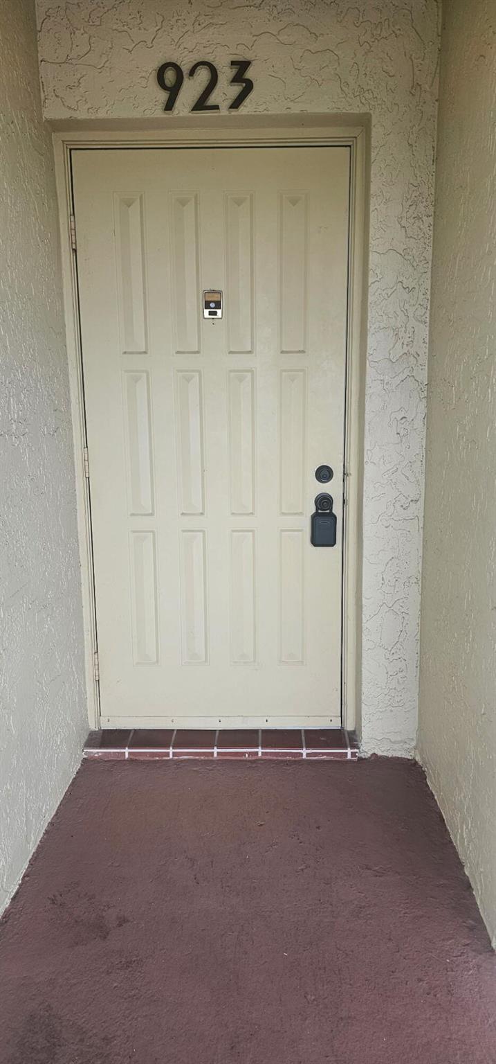 GARDENS OF WILLOW BEND CO - Residential Lease