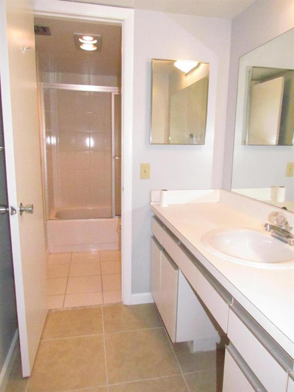 FOUNTAINS OF PALM BEACH CONDO 9 - Residential Lease