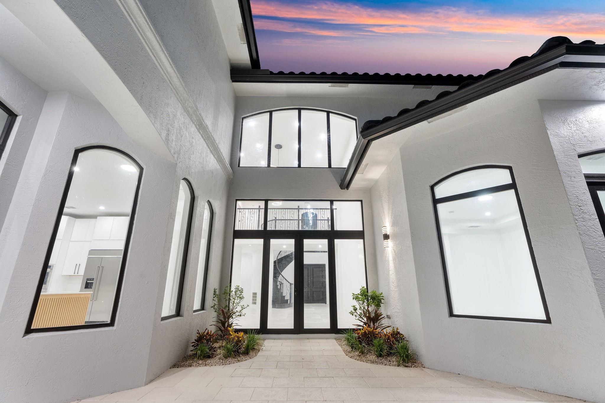 OAKS AT BOCA RATON - Residential