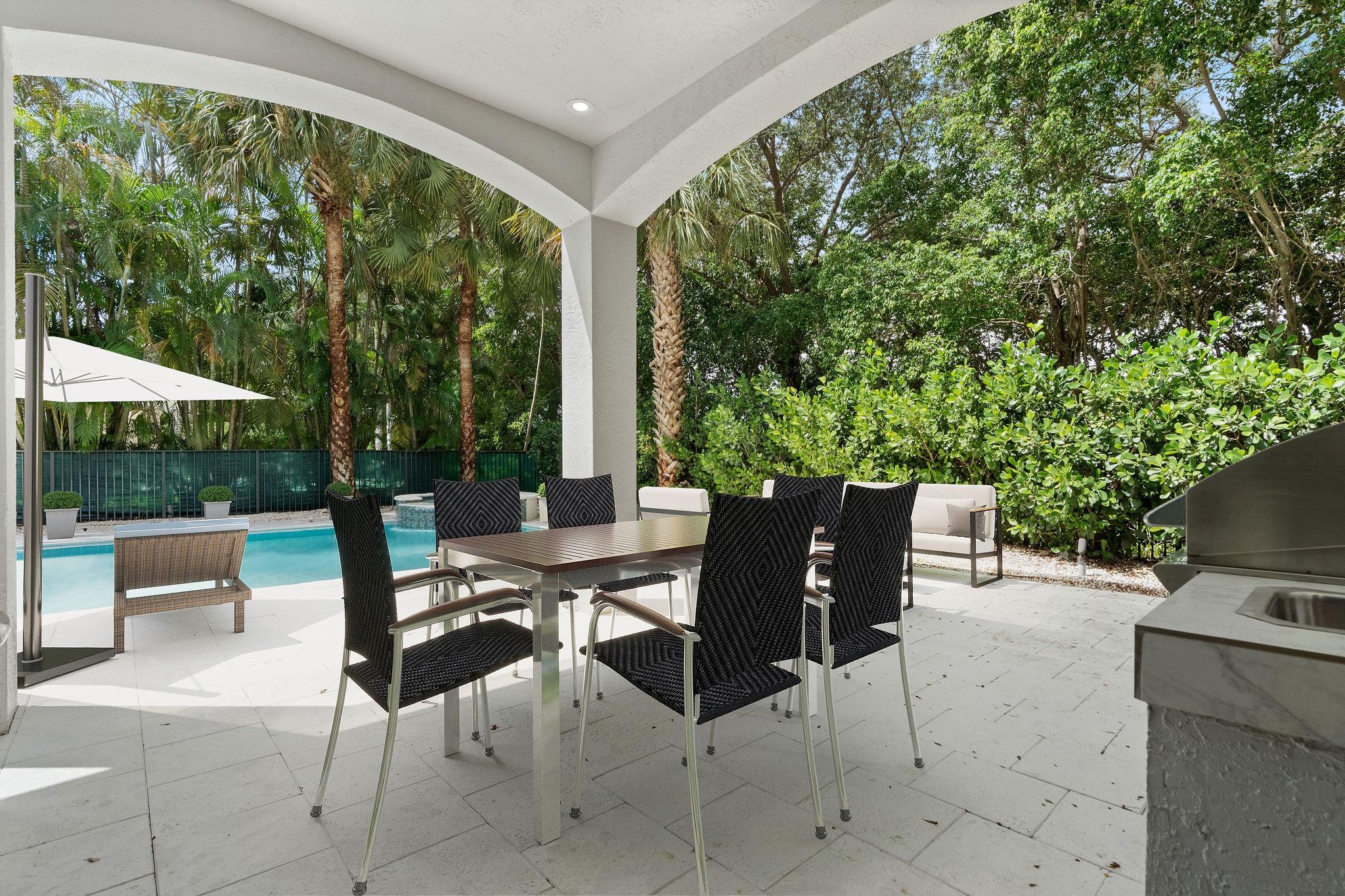 OAKS AT BOCA RATON - Residential