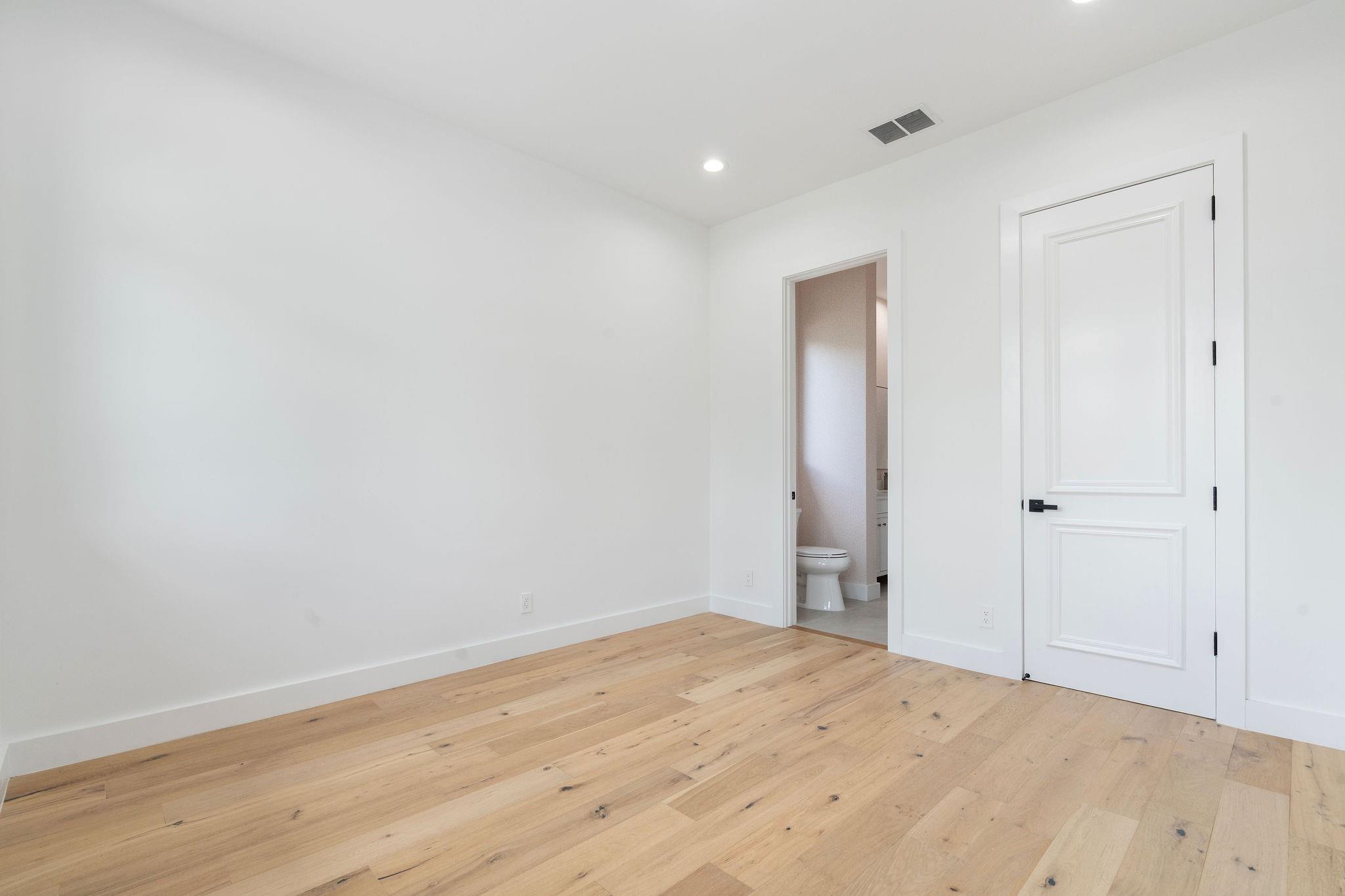 OAKS AT BOCA RATON - Residential