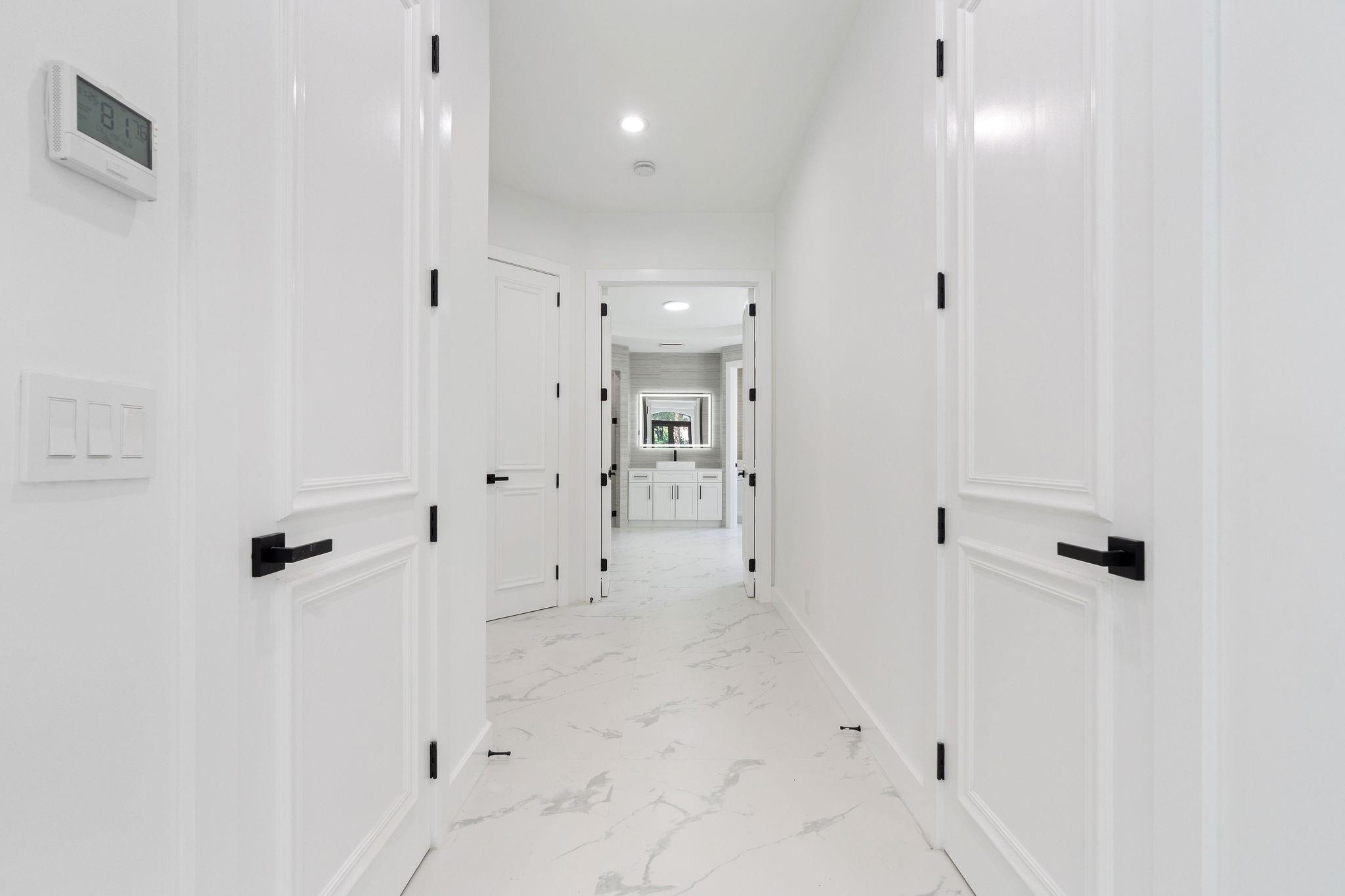 OAKS AT BOCA RATON - Residential