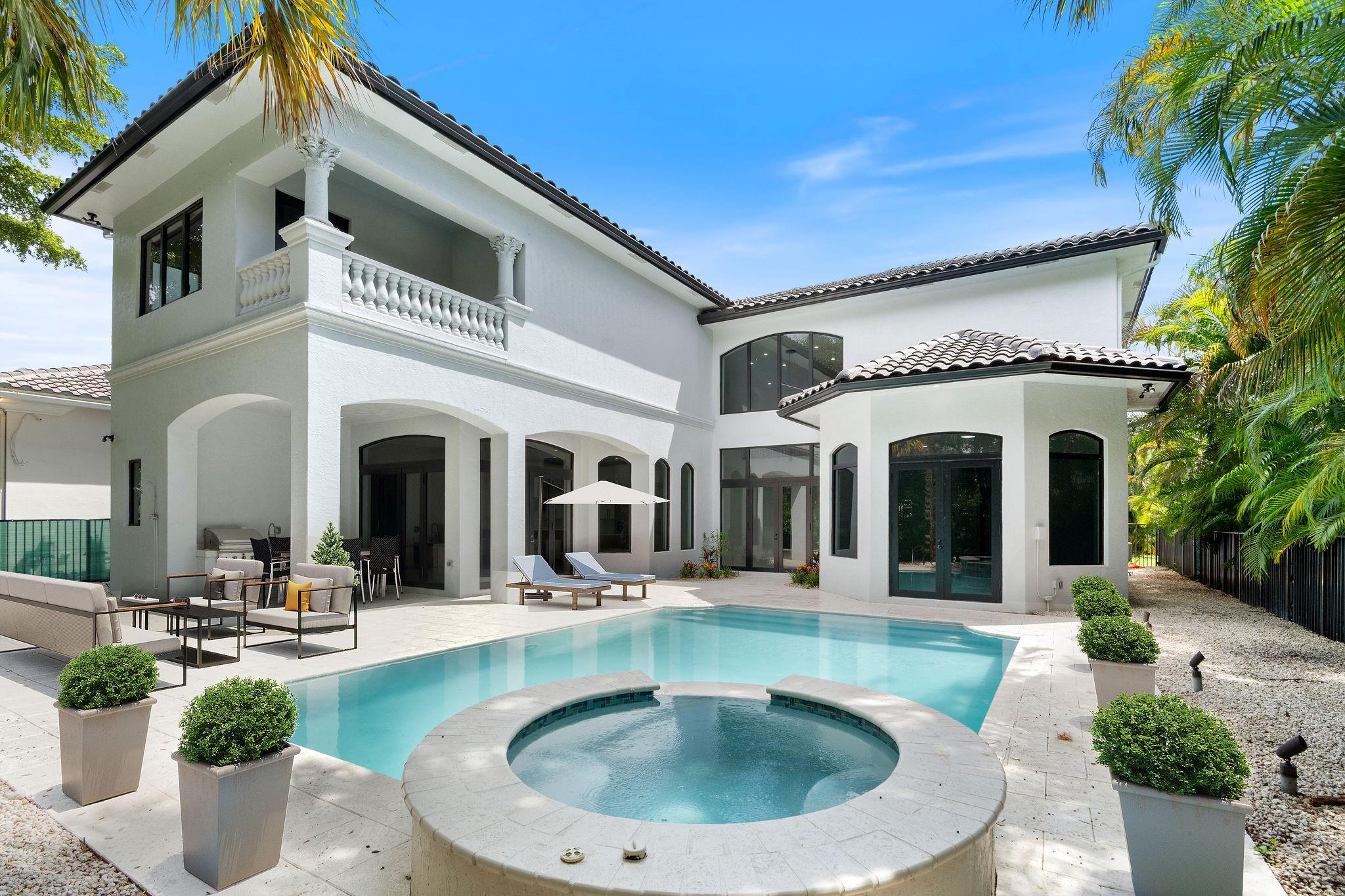 OAKS AT BOCA RATON - Residential