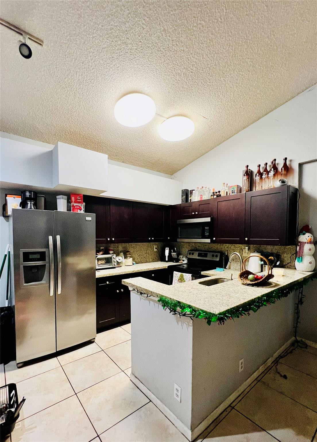 COCO PARC CONDOMINIUMS - Residential