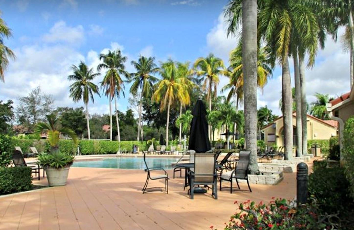 COCO PARC CONDOMINIUMS - Residential