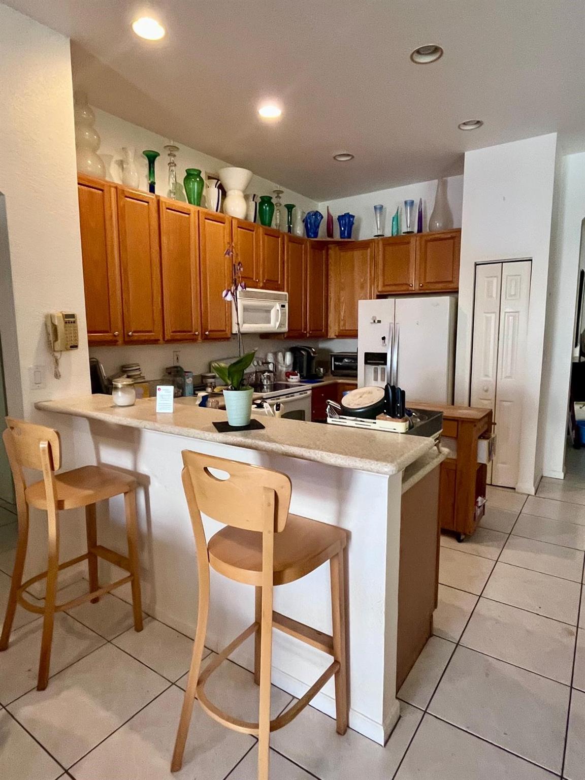 PEMBROKE ISLES IV - Residential