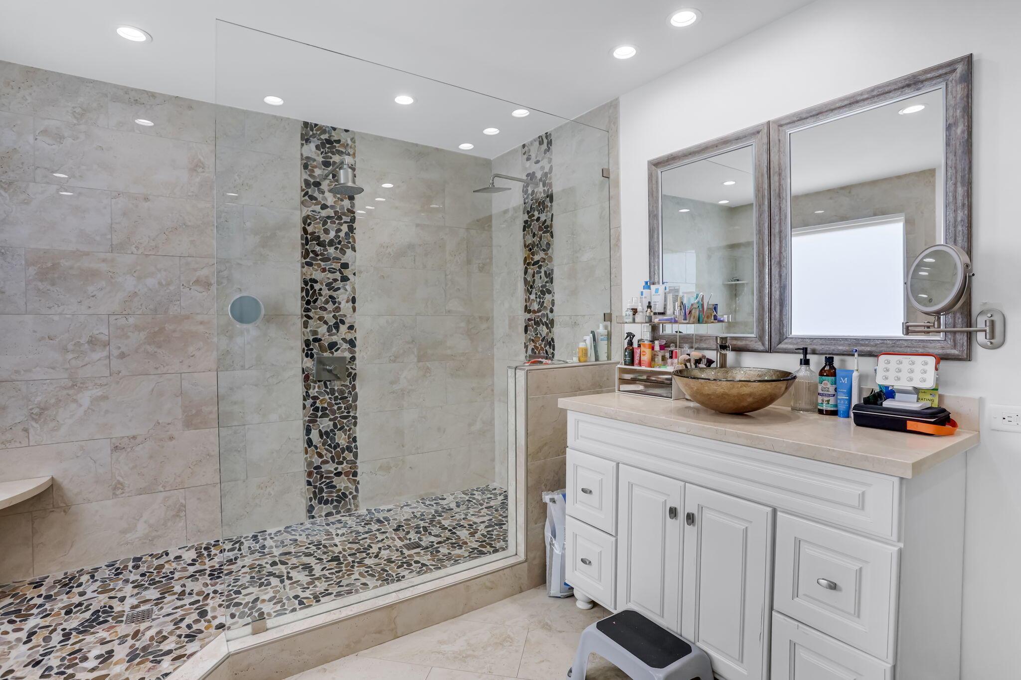 COLONY AT BOYNTON BEACH - Residential