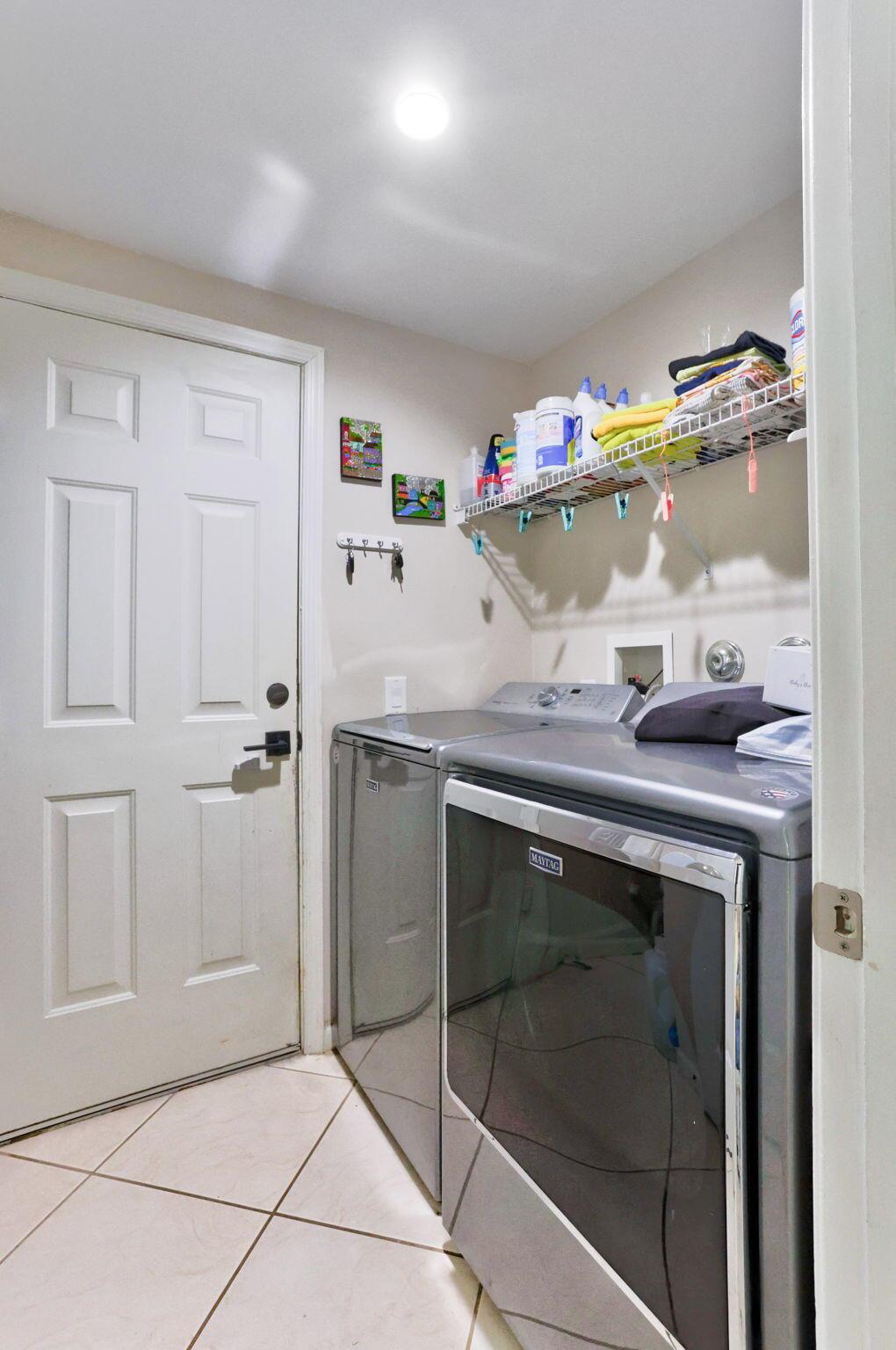 COLONY AT BOYNTON BEACH - Residential