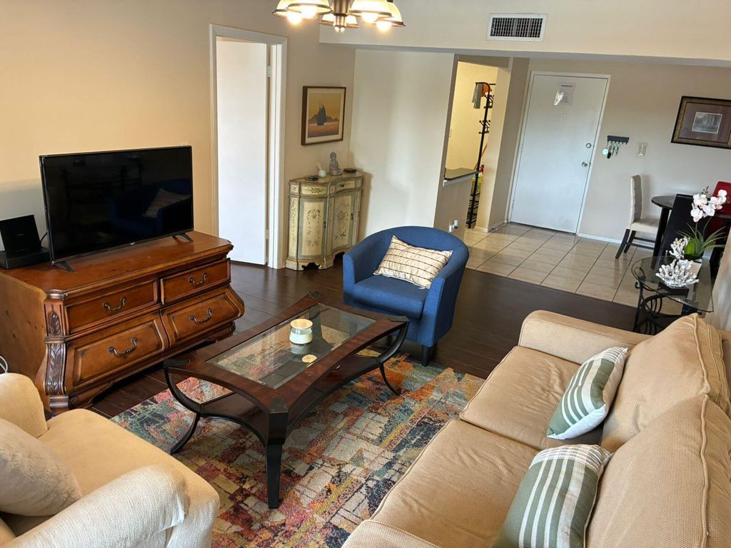 Photo of 480 NW 20th Street #3070, Boca Raton, FL 33431 (MLS # R11129776)