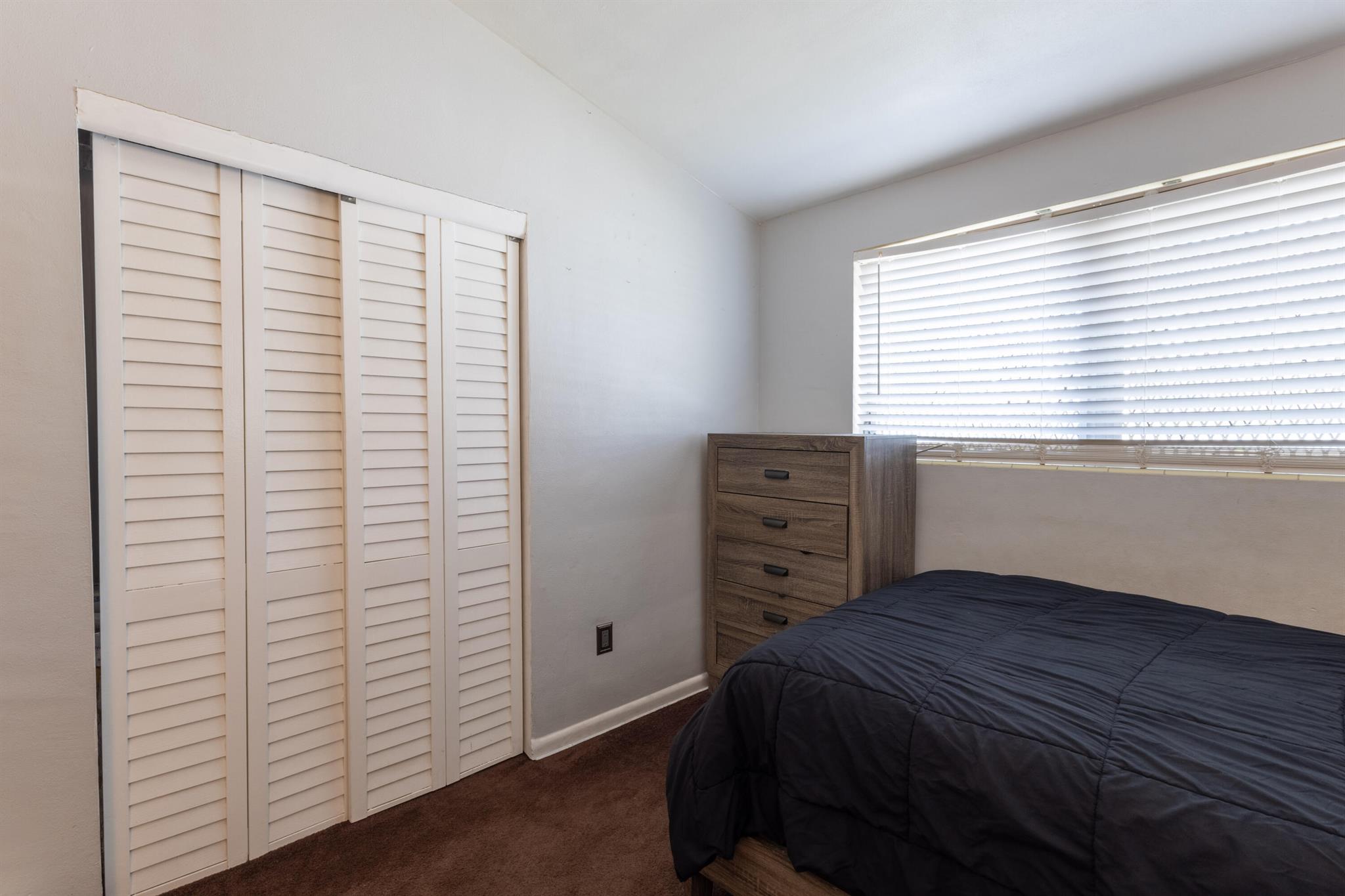 PALM BEACH COLONY SECS 1 - Residential