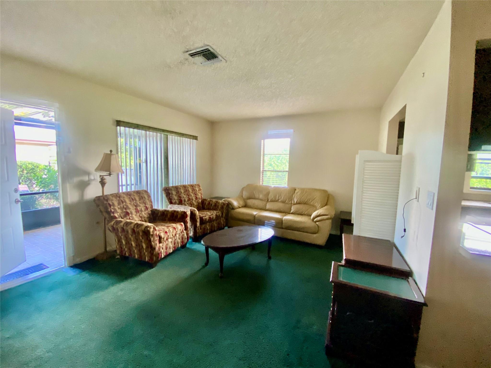 4729 Vilabella Dr 4729