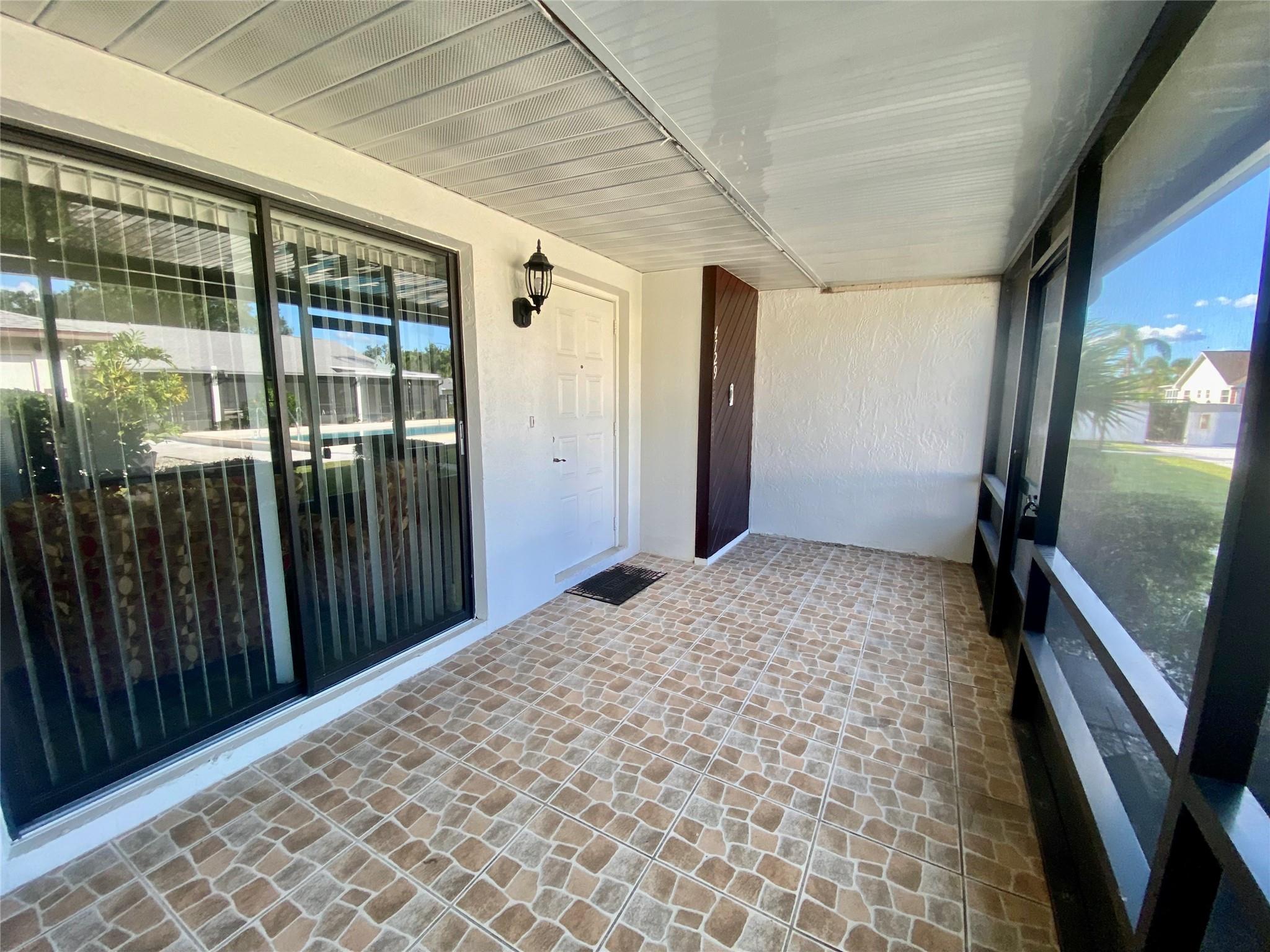 4729 Vilabella Dr 4729