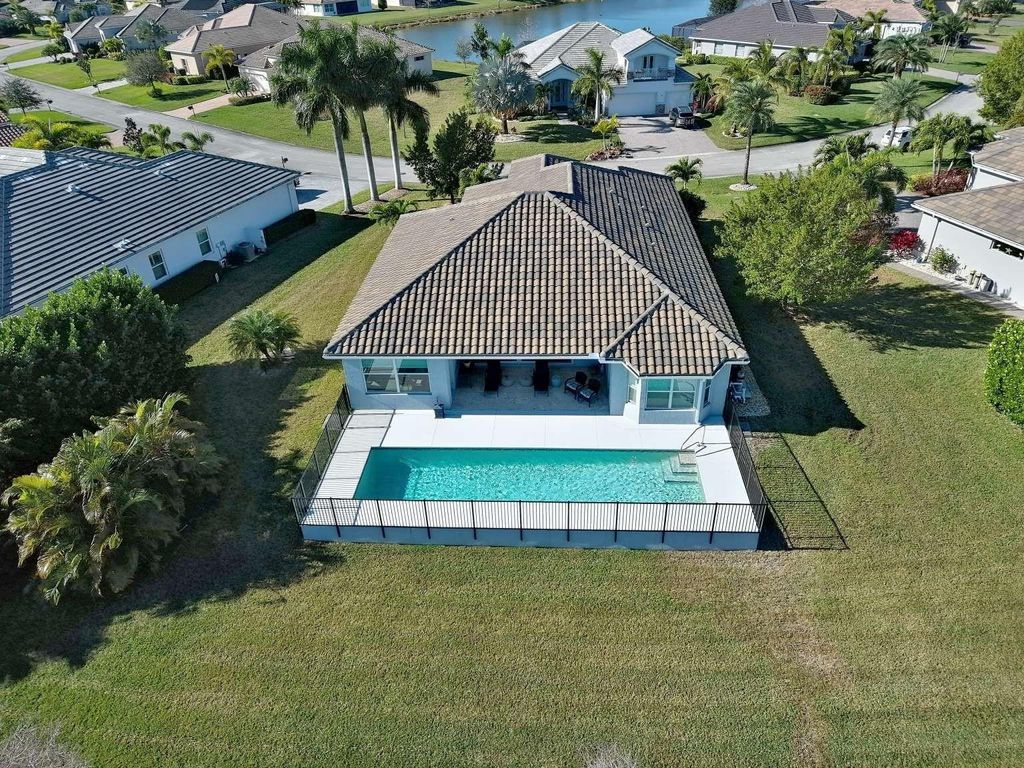 Photo of 4793 Four Lakes Circle, Vero Beach, FL 32968 (MLS # F10549112)