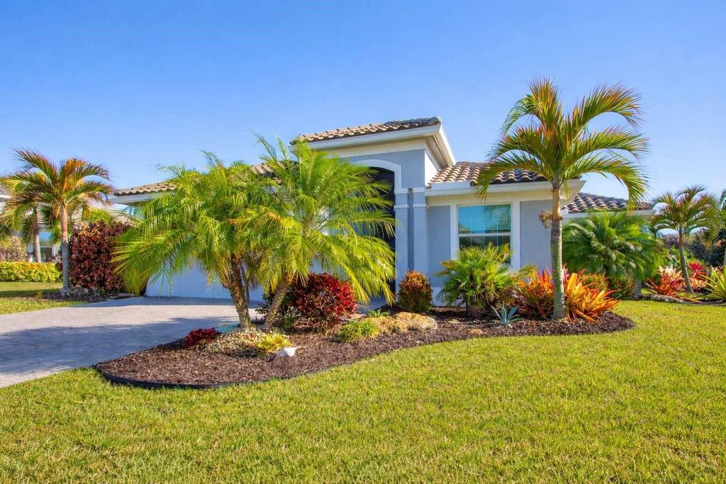 Photo of 4793 Four Lakes Circle, Vero Beach, FL 32968 (MLS # F10549112)