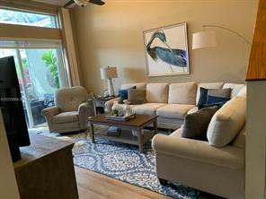 HERON BAY FOUR - Residential