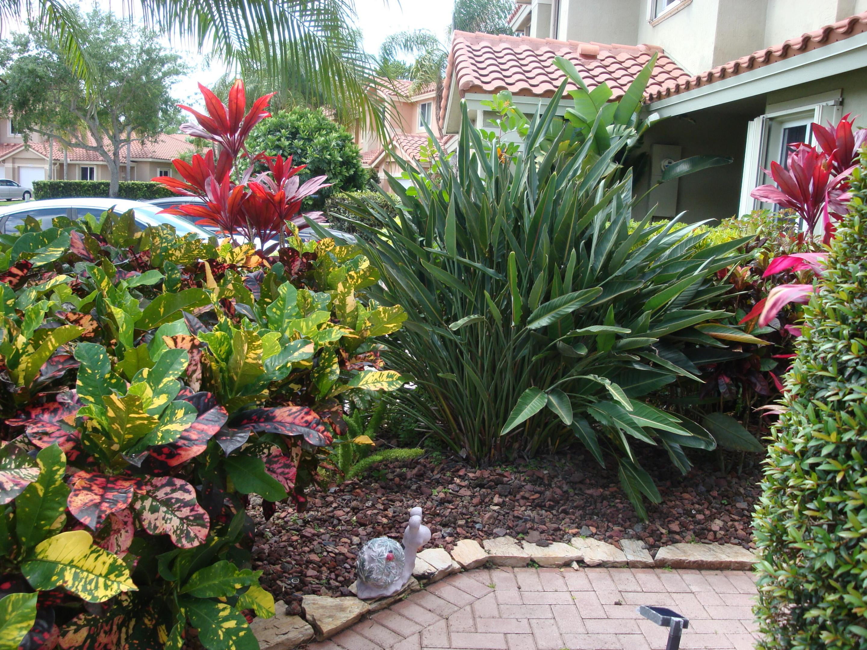 5736 NW 127th Terrace