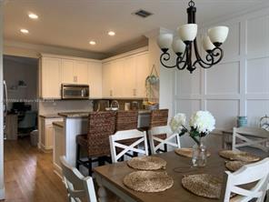 HERON BAY FOUR - Residential