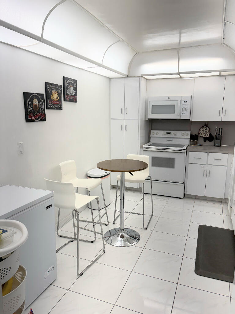 LA MER ESTATES SOUTH CONDO - Residential