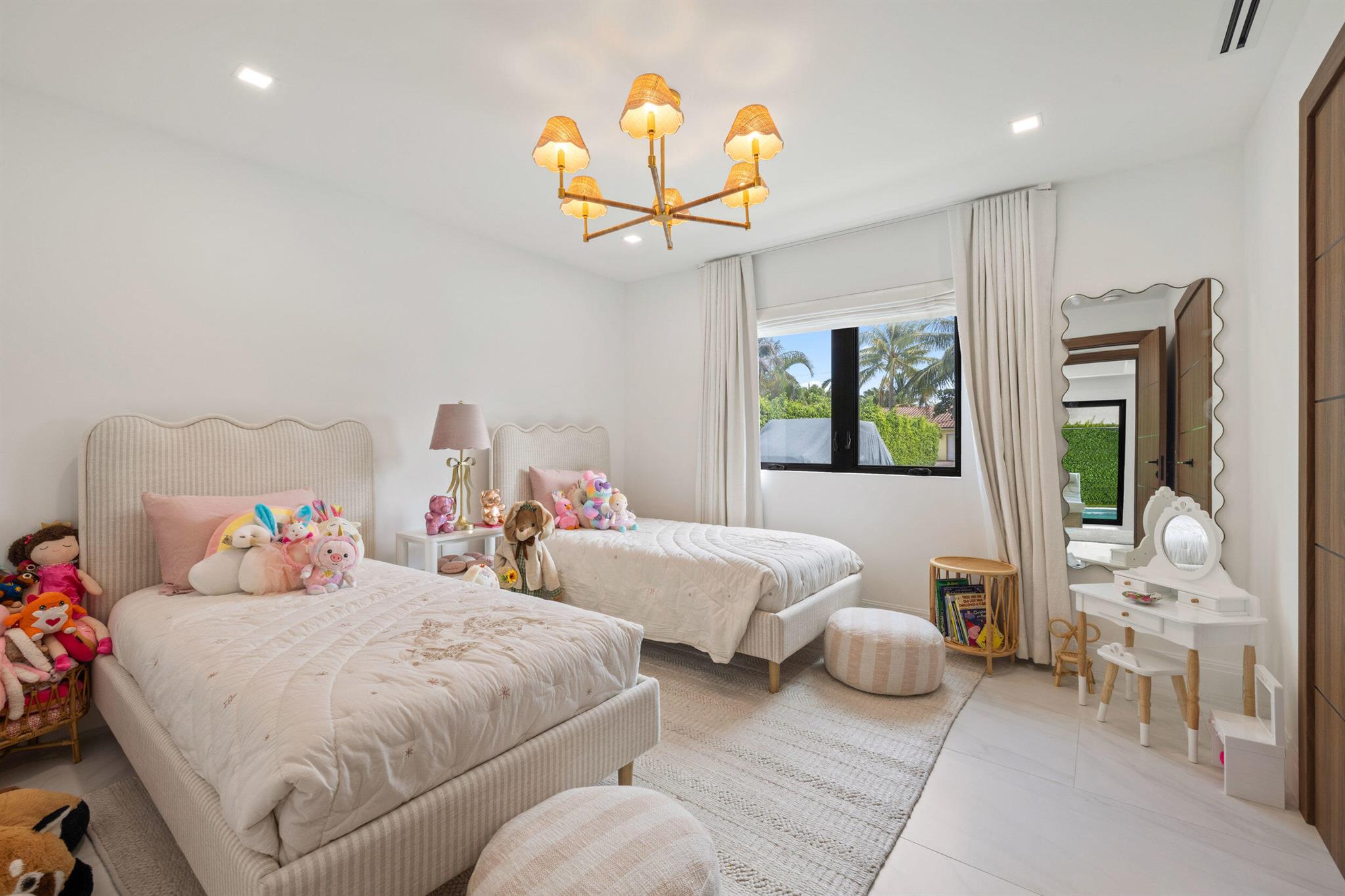 POINT MANALAPAN 6 - Residential