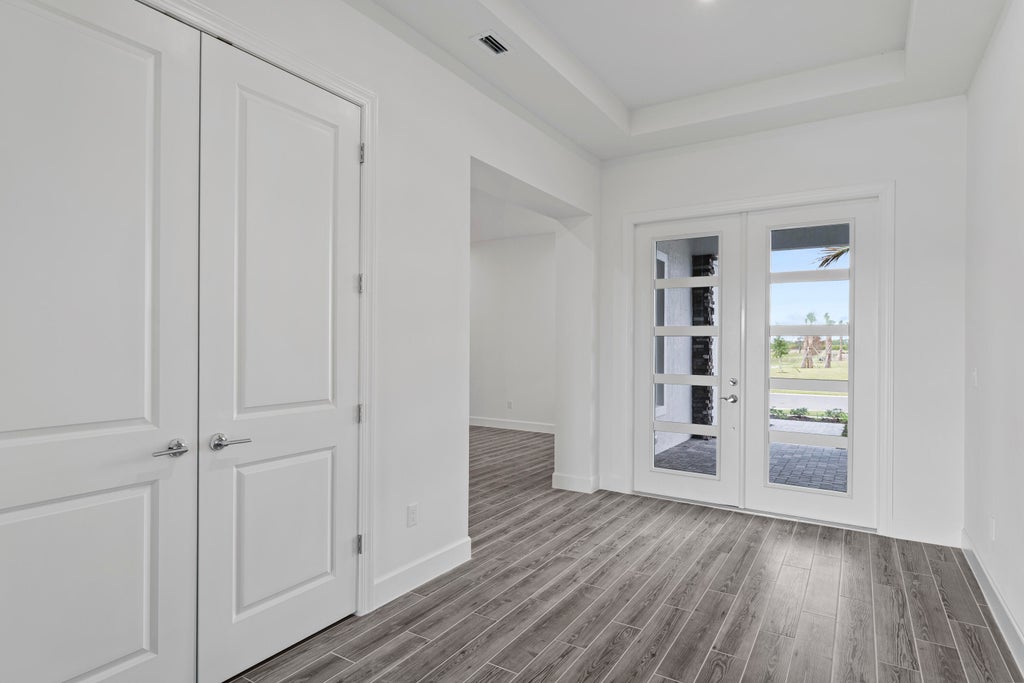 Photo of 10639 SW Vineyard Drive, Port Saint Lucie, FL 34987 (MLS # R10915572)