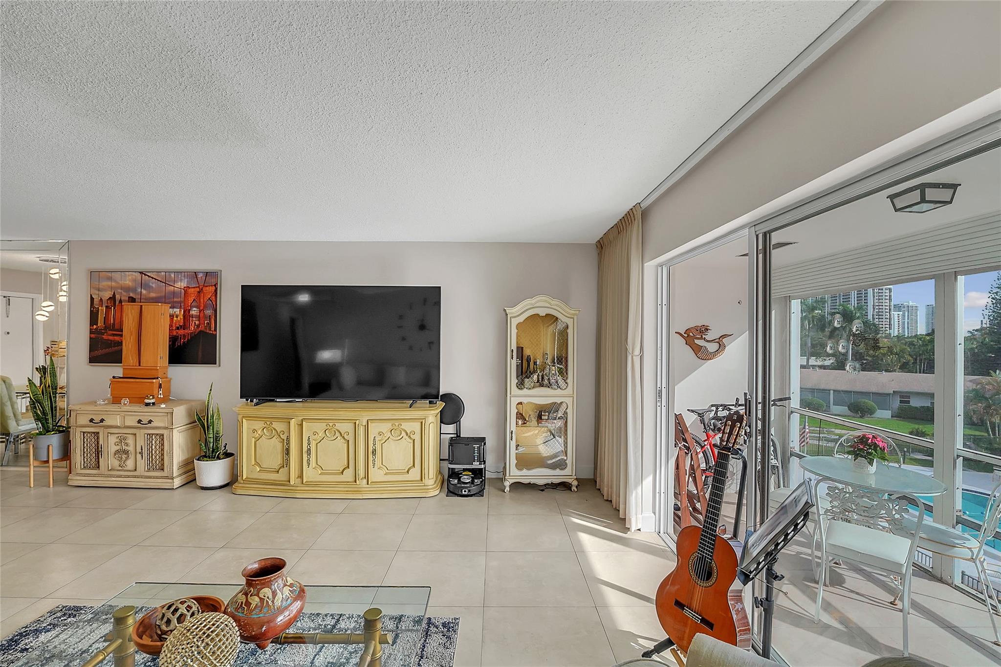 GOLDEN ISLES CONDO - Residential