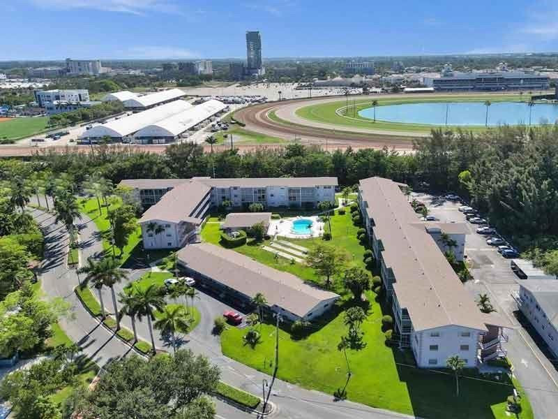 GOLDEN ISLES CONDO - Residential