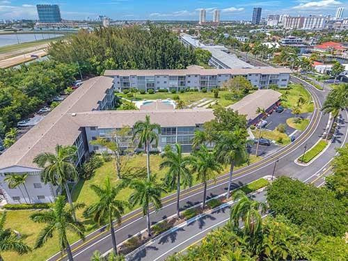 GOLDEN ISLES CONDO - Residential